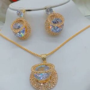 Ensemble collier et boucle d'oreille