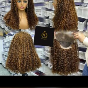 Cheveux frisés