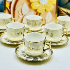 Tasse plus sous tasse